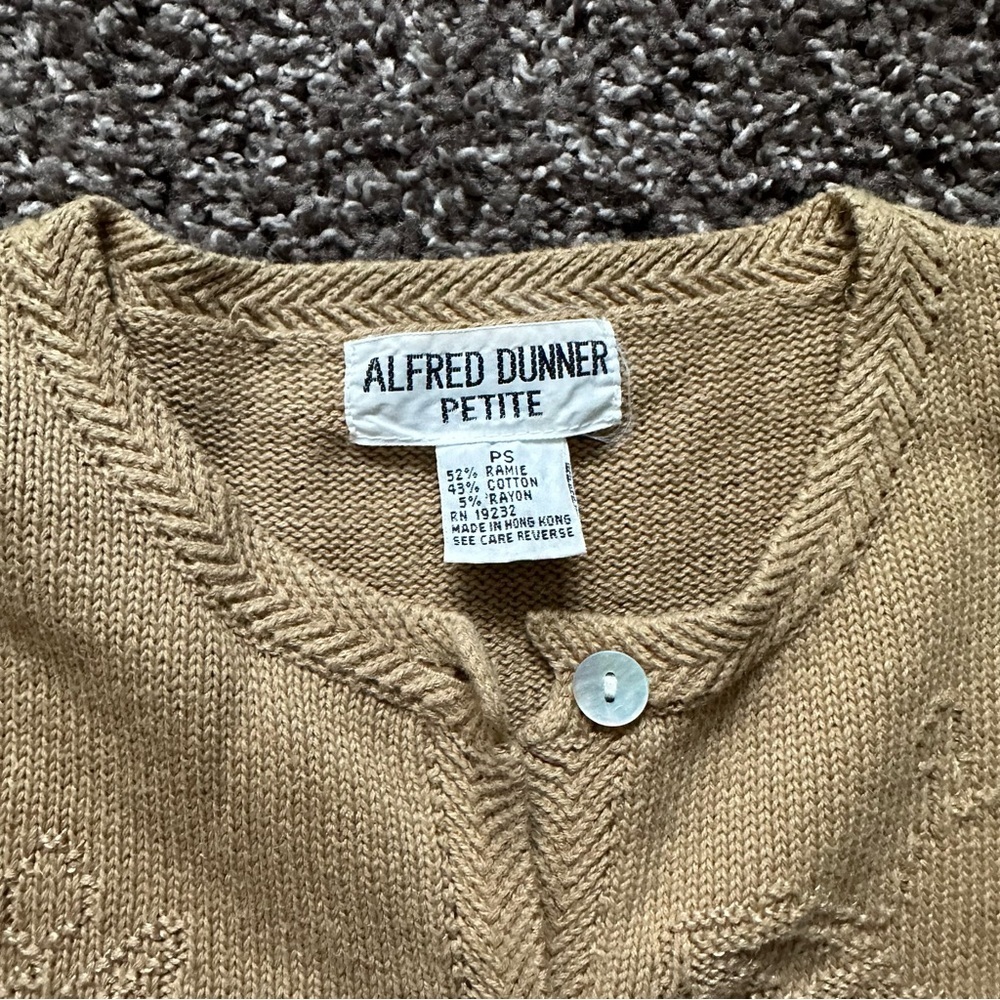 Vintage Alfred Dunner Giraffe Inspired Tan Sweater Beaded Retro Size P Small - Picture 4 of 9
